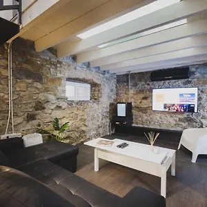 new-duplex-in-the-old-part-of-bilbao.basquecountryhotels.org/
